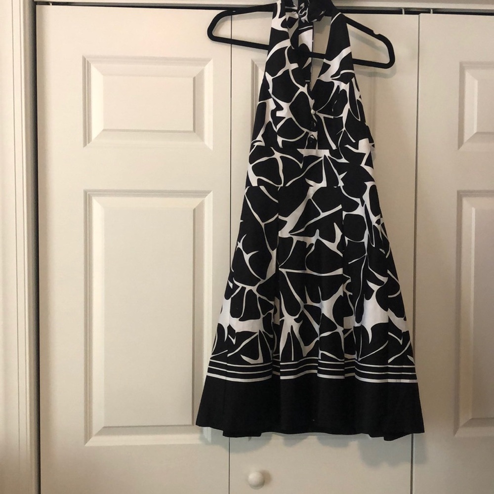 White house black market dress. (Worn 1x)